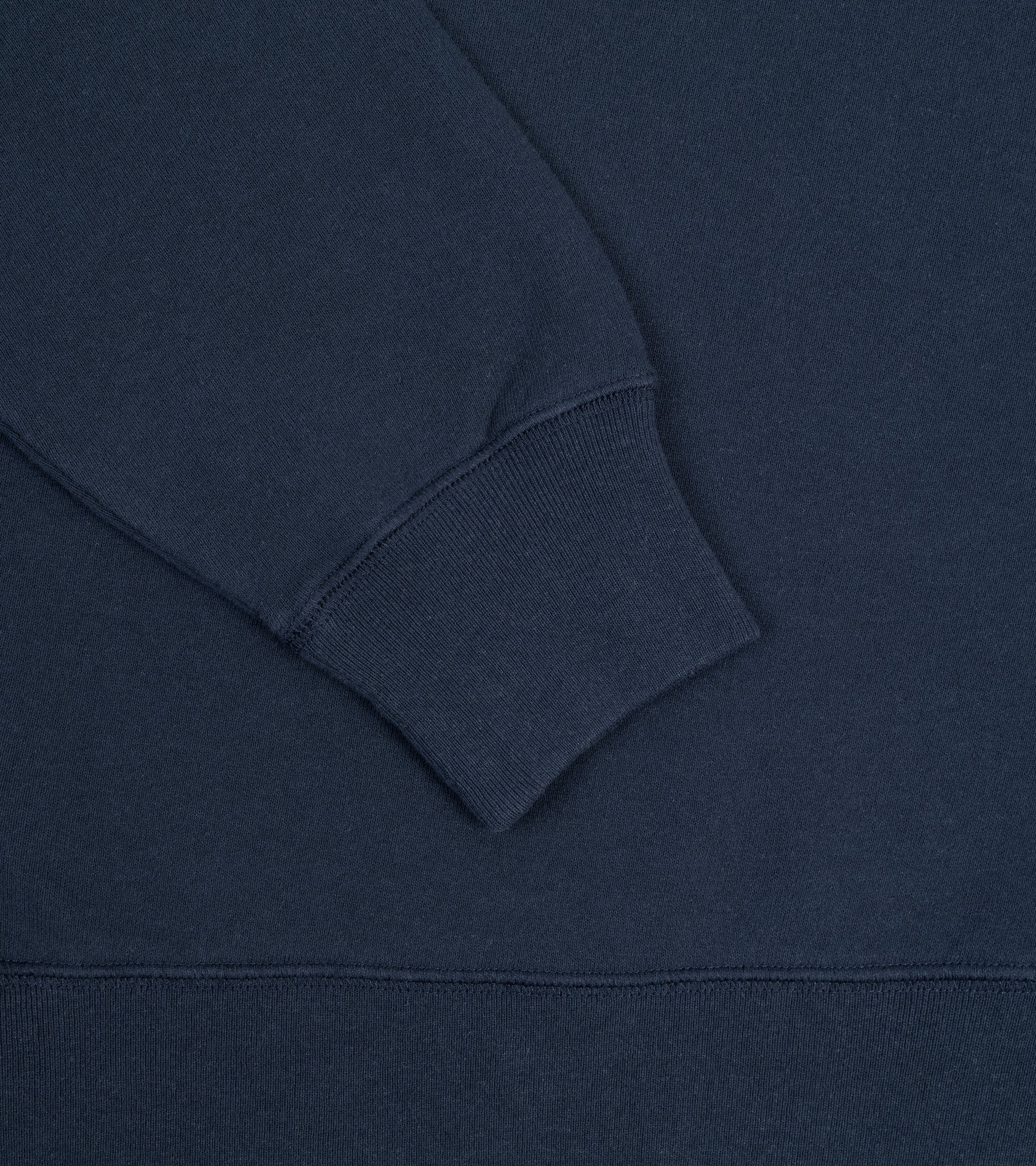Trunk Cooper cotton crew neck sweatshirt in navy, close-up of the ribbed neckline.