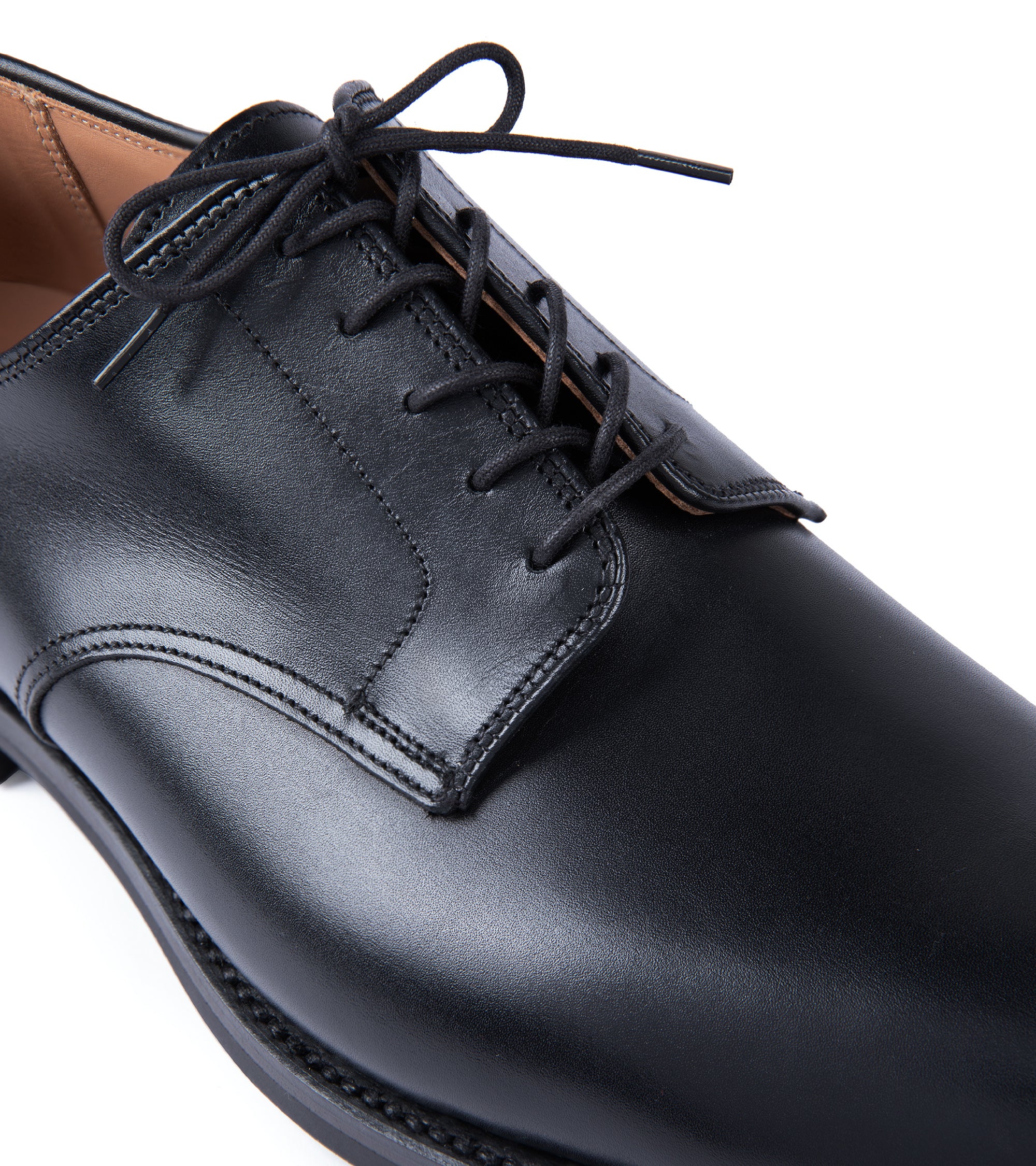 Crockett & Jones for Trunk Cornell II Derby shoe in black leather, top view.