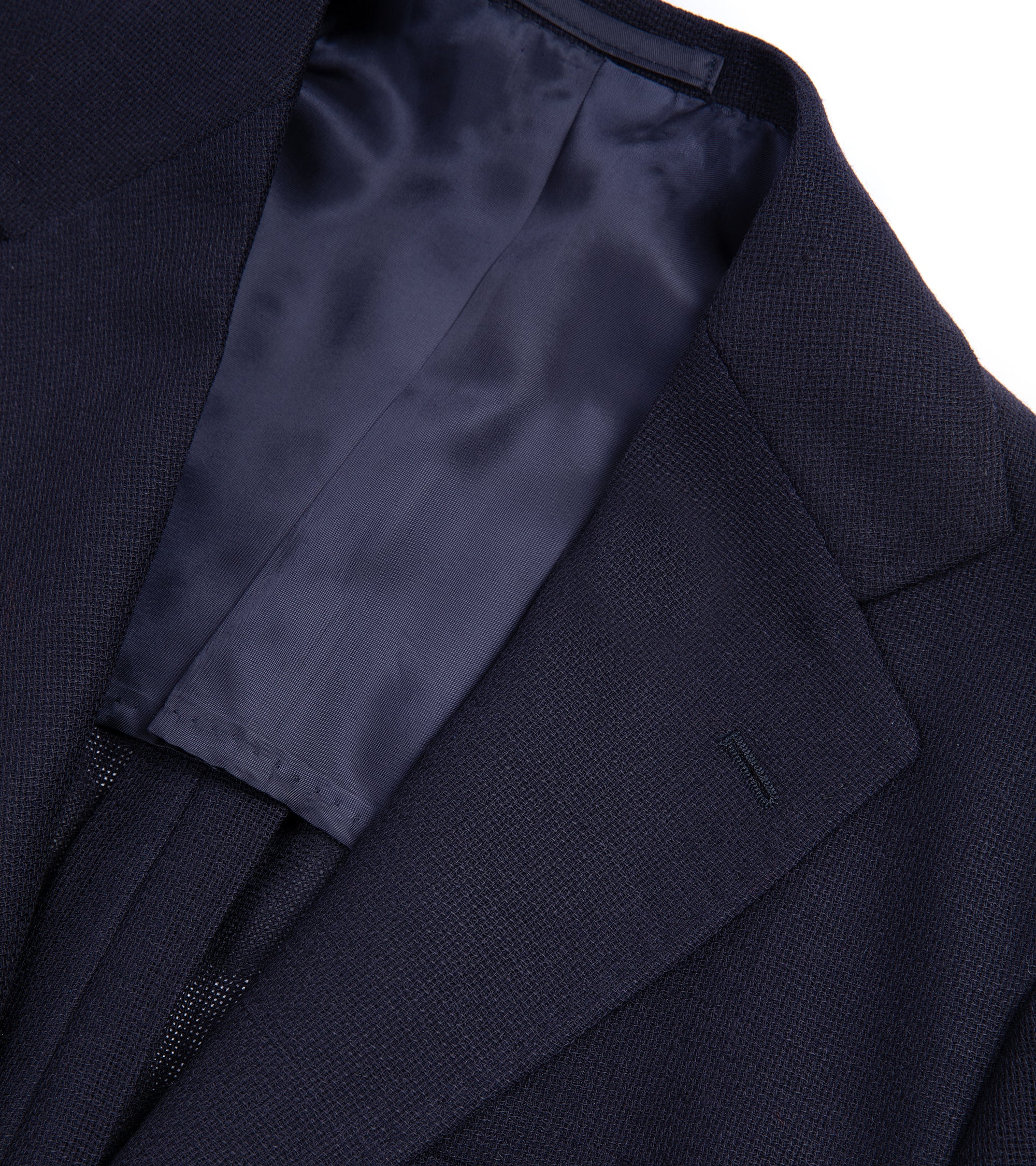 Ring Jacket wool mesh Balloon jacket in navy, close-up of the lapel and buttons.